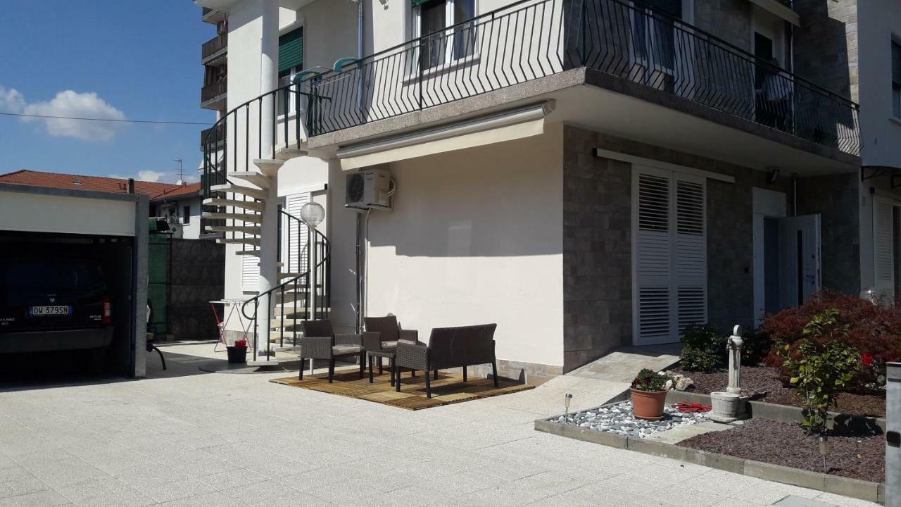 B&B Regina Busto Arsizio Buitenkant foto